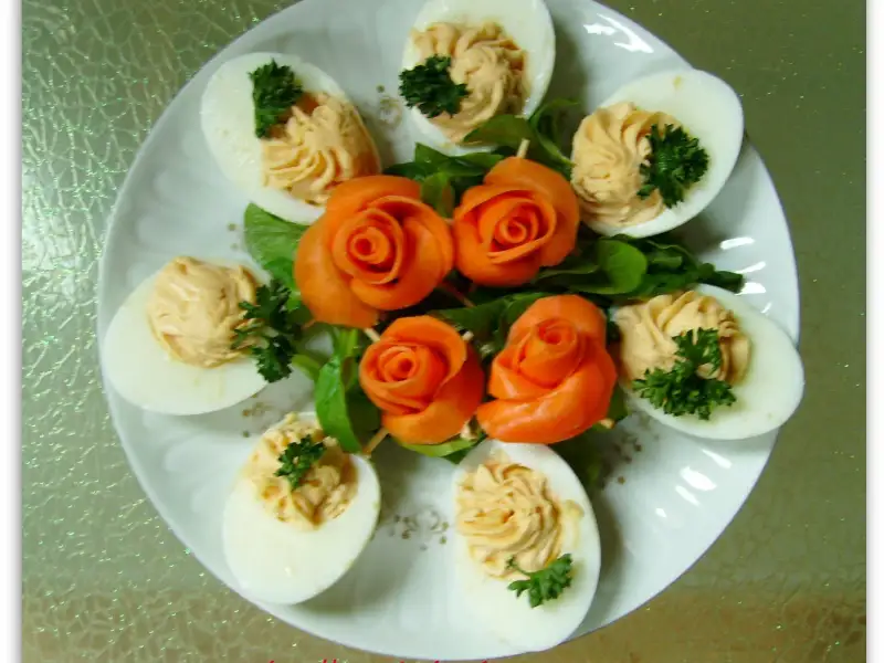 Eier mit Senfgeschmack